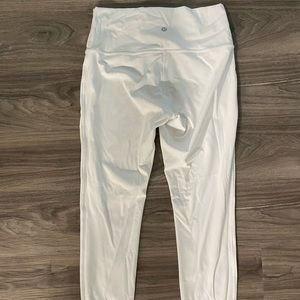White Lululemon leggings